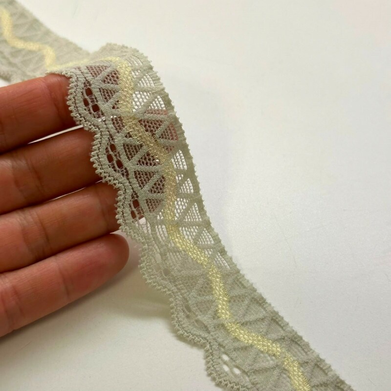Renda de Poliamida com Elastano - 7 - (3cm) 