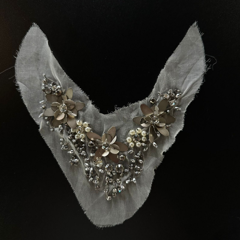 Aplique Bordado em Seda Pura - 201