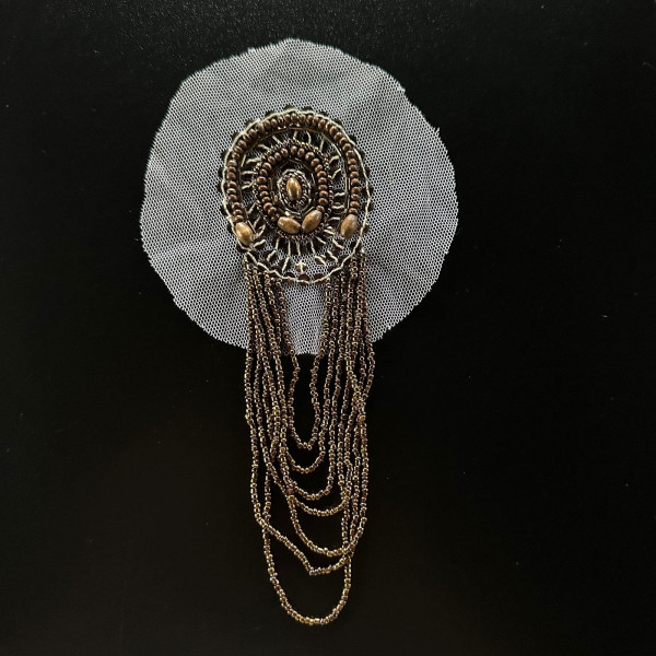 Ombreira Bordada com Franja de Miçangas - 180