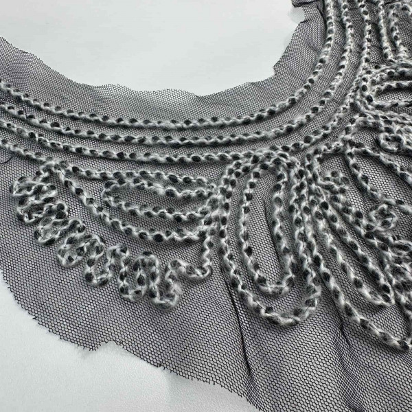 Pala Bordada em Tule - 102 Pala Bordada em Tule - 102