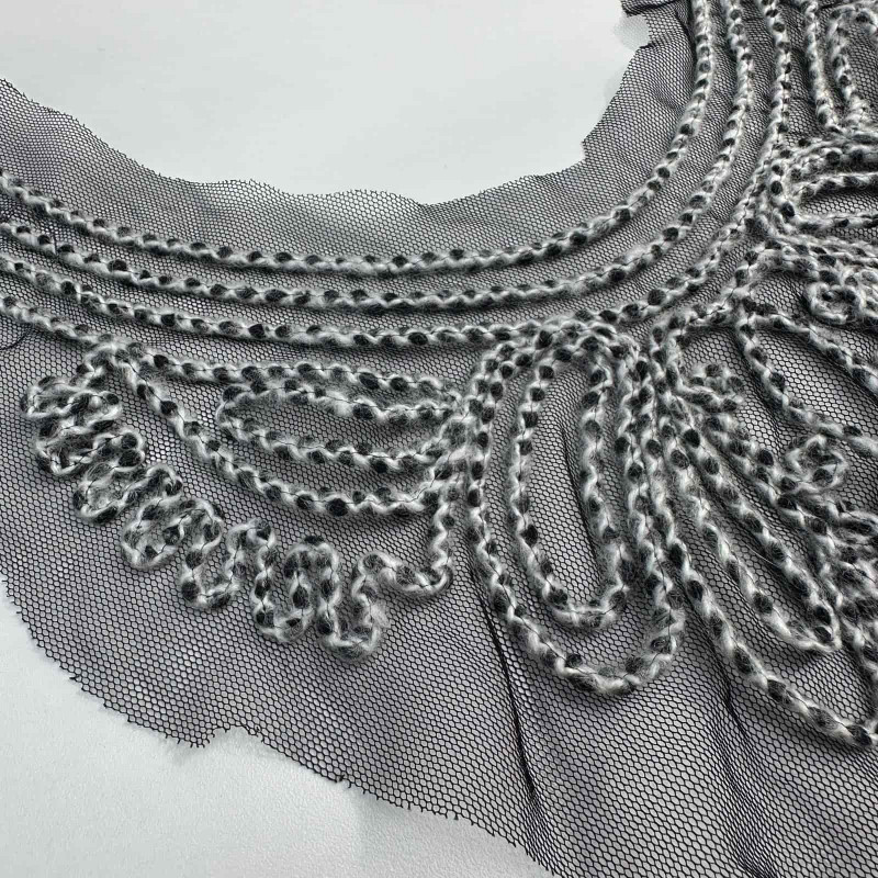 Pala Bordada em Tule - 102 Pala Bordada em Tule - 102