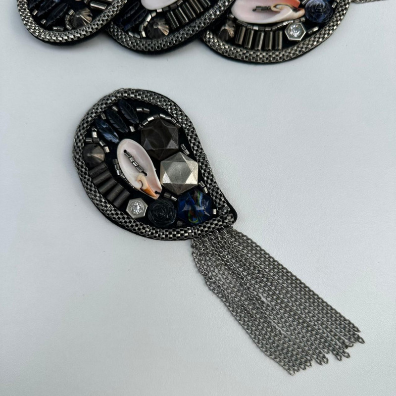 Ombreira Bordada com franja de Corrente - 186