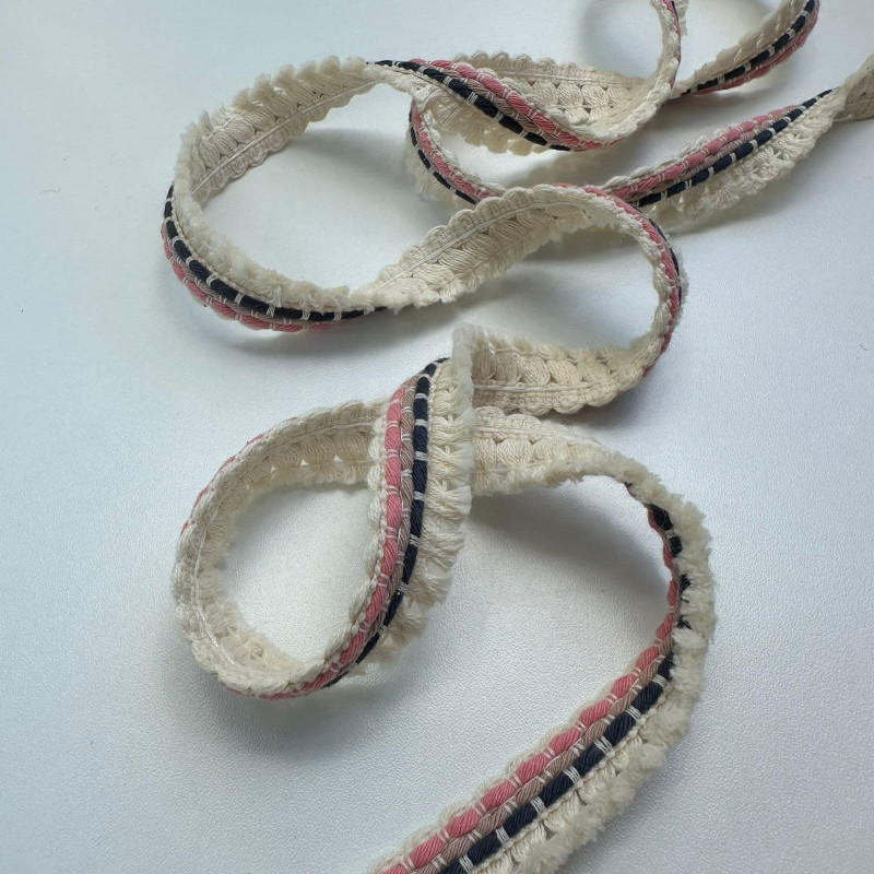 Barrado de Algodão com Franja - Bordado - 1,8cm - 630