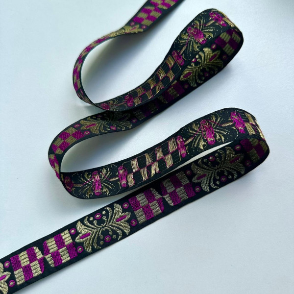 Fita Grega - Galão Texturizado e Bordado - 2,4cm - 635