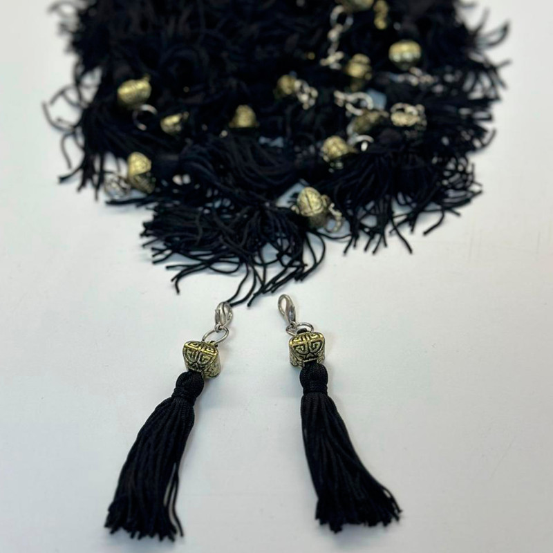Tassel Preto com Borla de Metal - 465