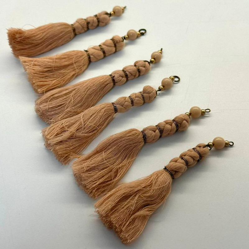 Tassel de Linha Trançada com Borla de Pérola - 468