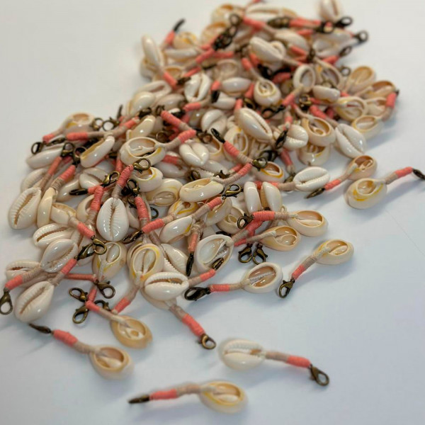 Pingente de Búzios - Natural - 460