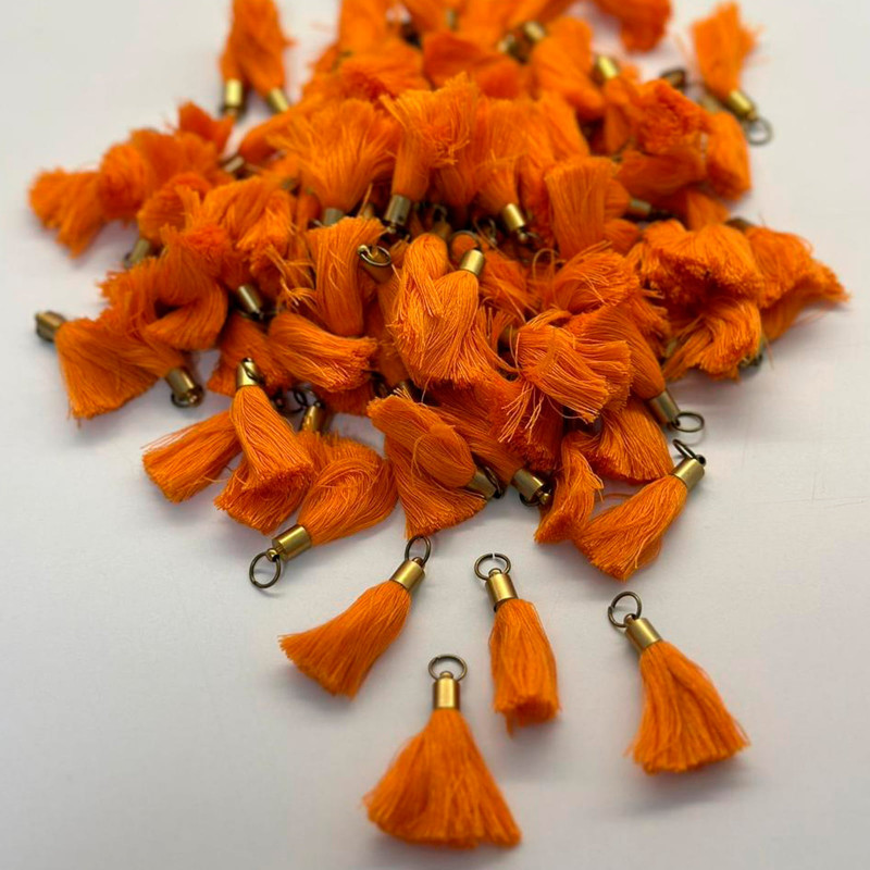 Tassel Mini com Borla de Metal - 469