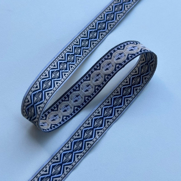 Fita Galão Asteca - Geometria Texturizada - 1,9cm - 628