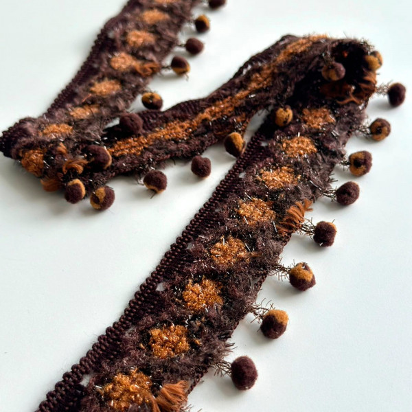 Barrado Boho com Ppompom Marrom - 4cm - 419 Barrado Boho com Ppompom Marrom - 4cm - 419