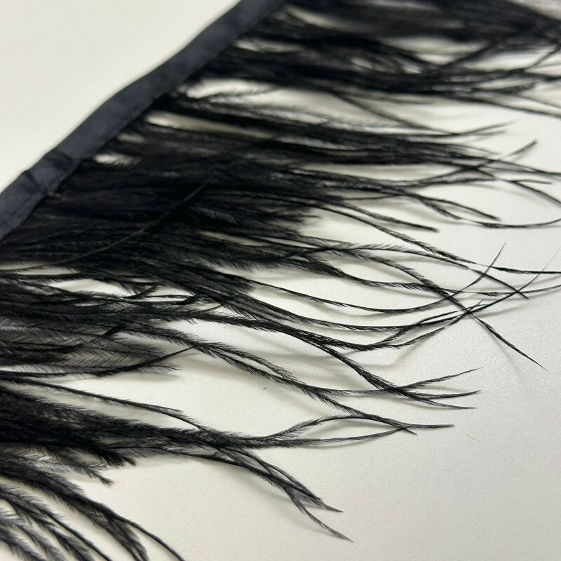 Franja de Plumas Naturais de Avestruz - Preta
