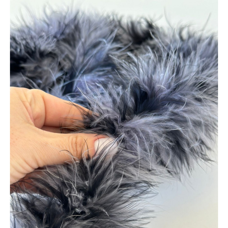 Boah - Plumas de Avestruz - Preto / Cinza