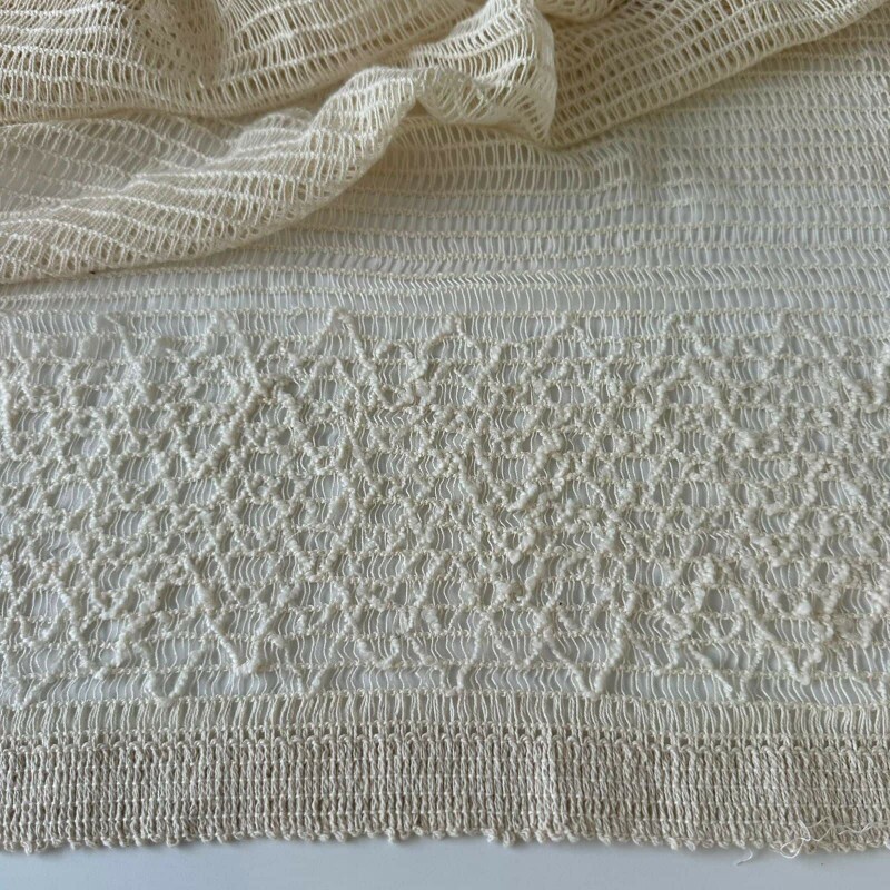 Último Corte - 70cm - Tela de Algodão com Barrado Único Último Corte - 70cm - Tela de Algodão com Barrado Único