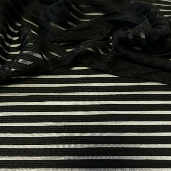 Último Corte - 1,40m - Tule Elástic - Preto Último Corte - 1,40m - Tule Elástic - Preto