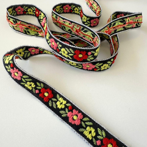 Fita Galão Bordada - 2