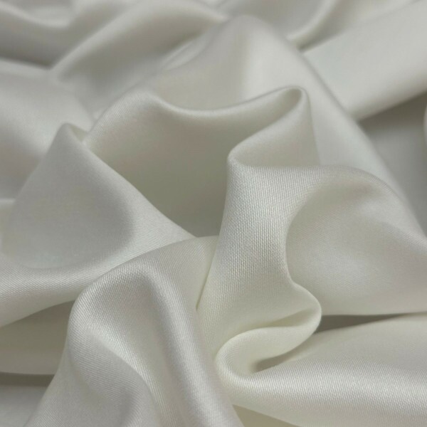 Viscose Encorpada Acetinada - Off White 