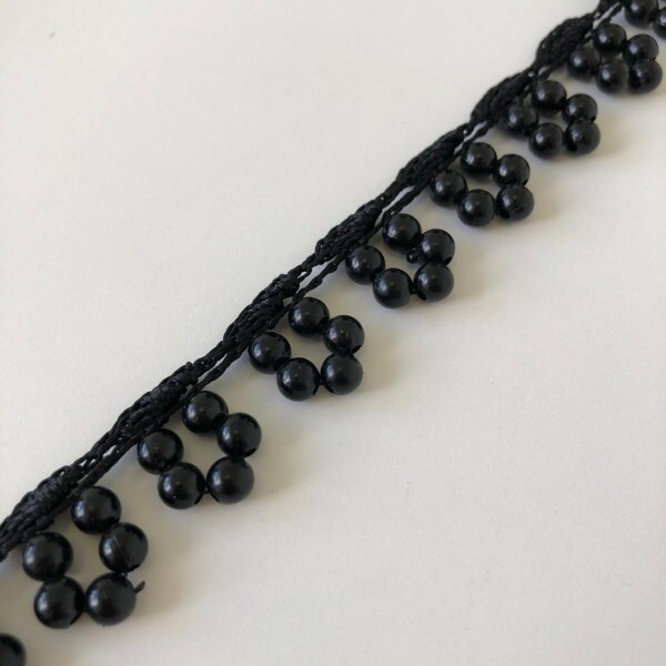 Barrado Bordado de Pérolas