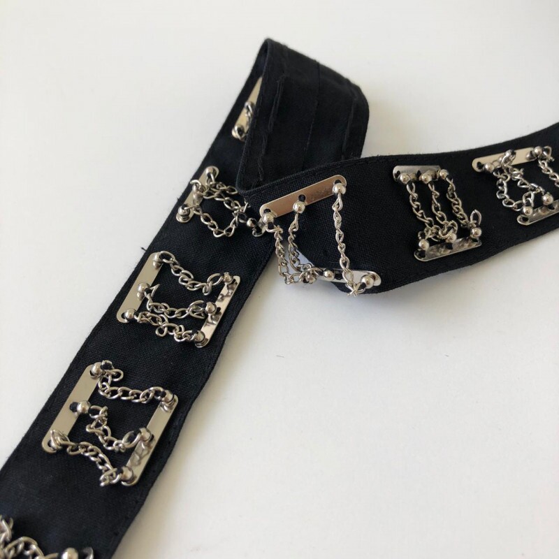 Faixa Bordada a Mão