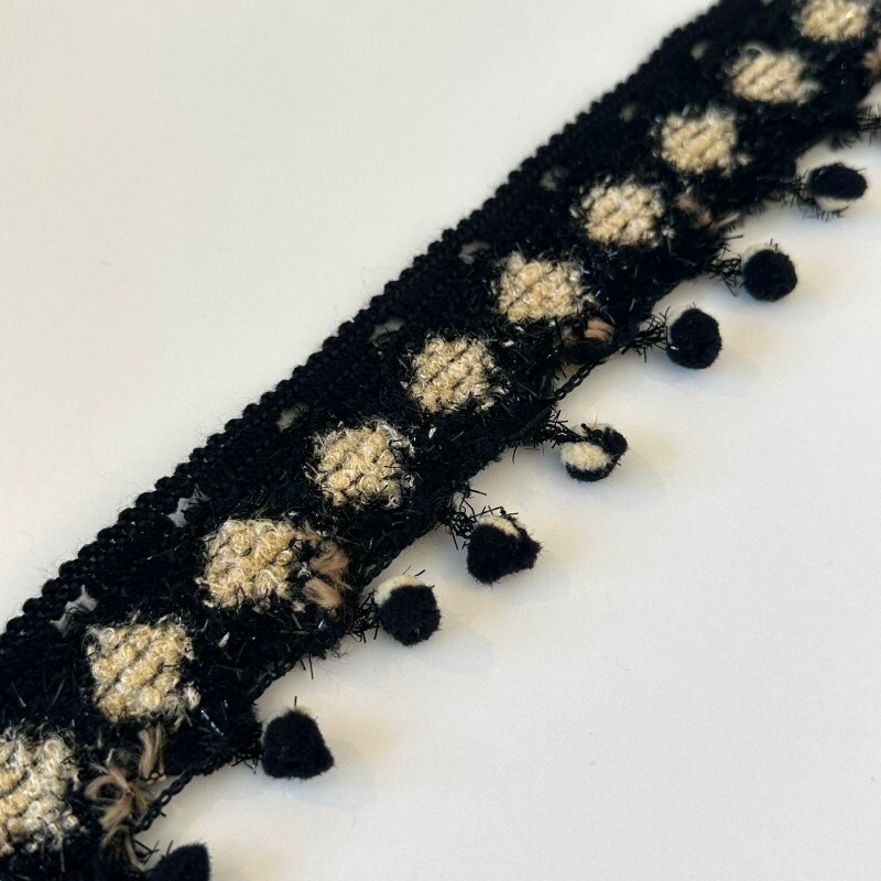 Barrado Boho com Pompom Barrado Boho com Pompom