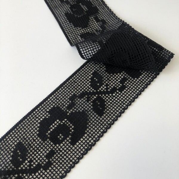 Entremeio Renda Ponto Roma