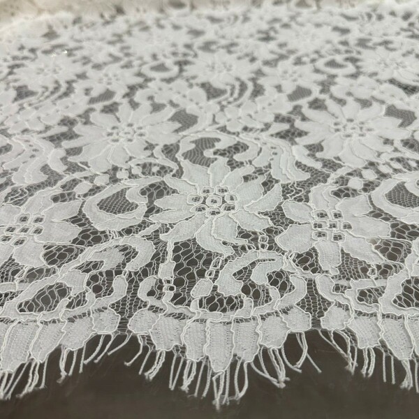 Renda Chantilly - Encorpada Off White