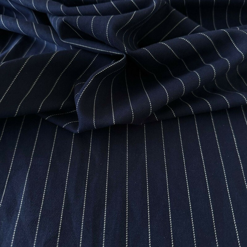 Alfaiataria de Viscose - Risca-de-Giz