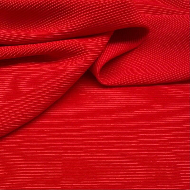 Último Corte - 2,10m - Alfaiataria Romênia Nervurada - Vermelho Ferrari