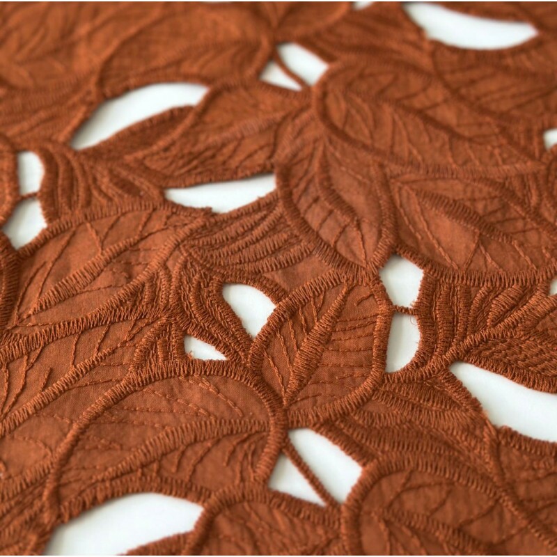 Bordado Zurique - Terracota 