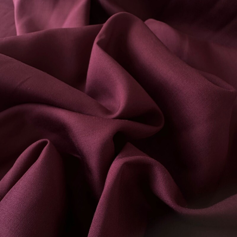 Voil de Viscose - Cherry Red P453