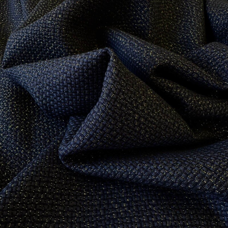 Tweed Armani