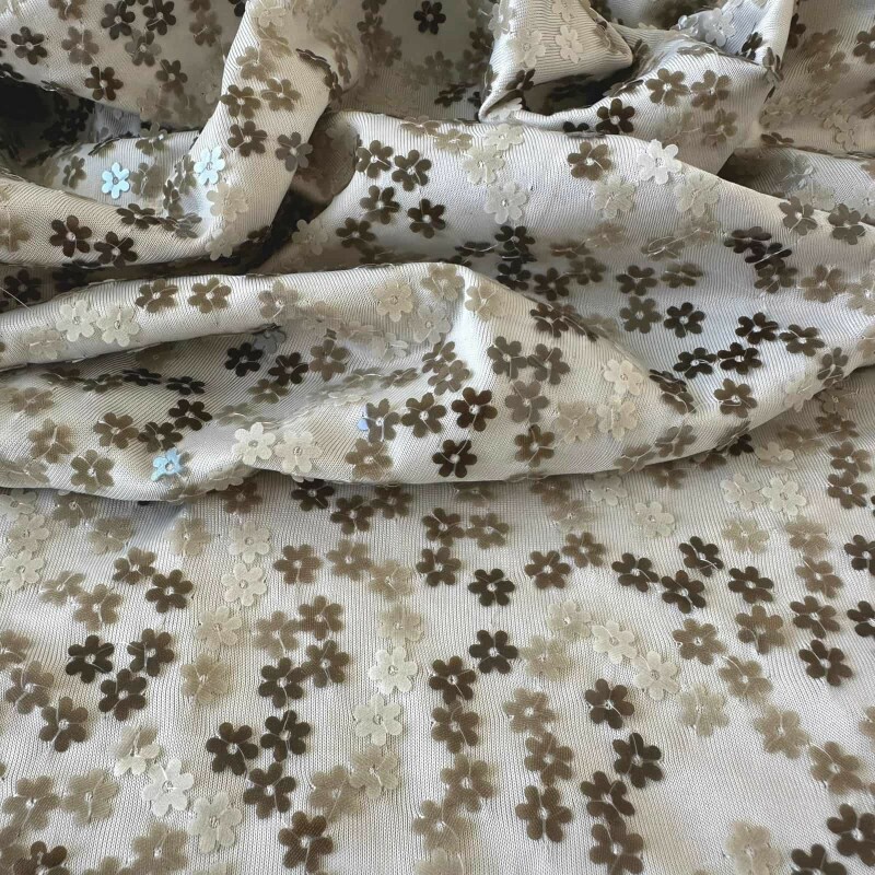 Jersey Bordado com Paetês 