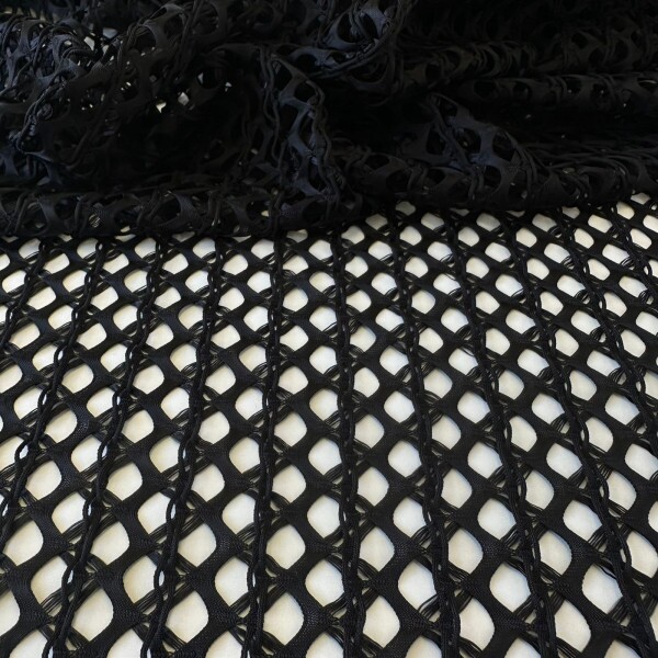 Tela - Black 