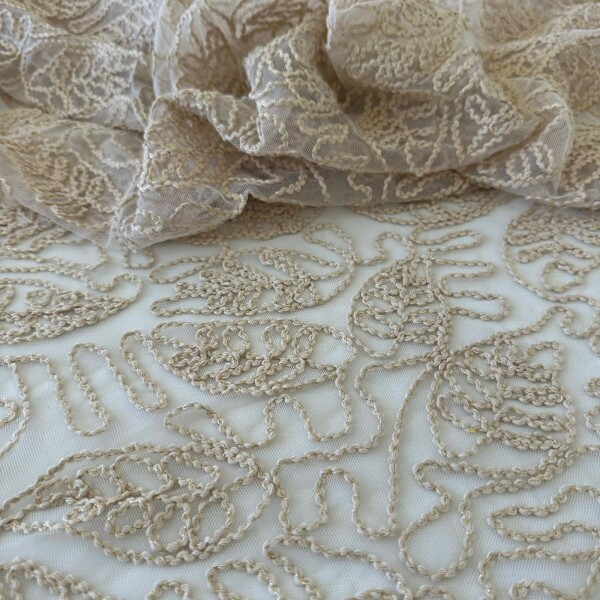 Último Corte - 1,85m - Tule Verona Bordado Último Corte - 1,85m - Tule Verona Bordado