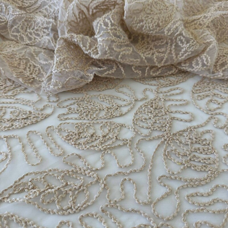 Último Corte - 1,85m - Tule Verona Bordado