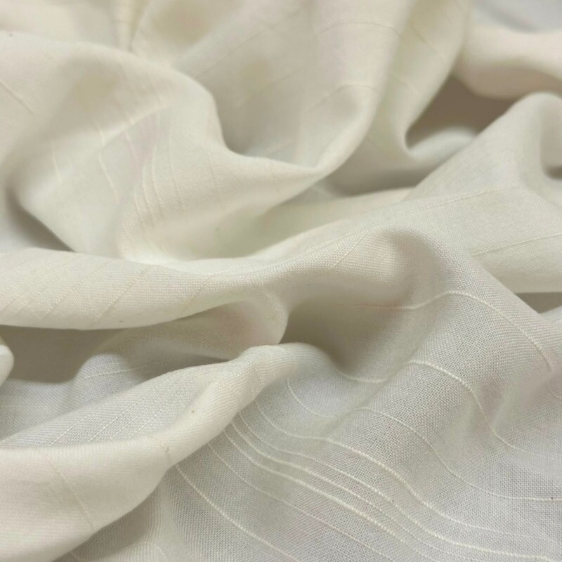 Último Corte - 2m - Viscose Maquinetada - Off White Último Corte - 2m - Viscose Maquinetada - Off White
